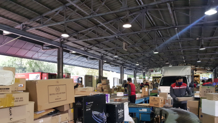 온라인쇼핑·전세버스업계 '심야배송 제한' 강력 반대