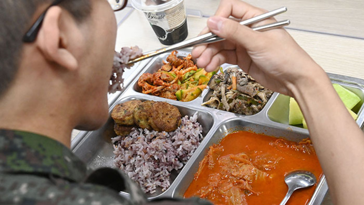 충청권 군부대서 잇단 '집단 식중독' 의심 사례 발생