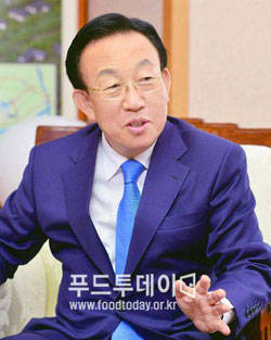 김관용 경북도지사