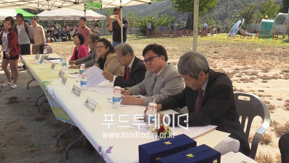 반기문 전국 인성동요대회 심사위원