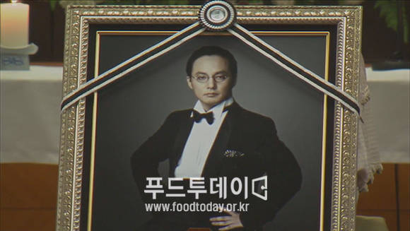 故 신해철 (가수)
