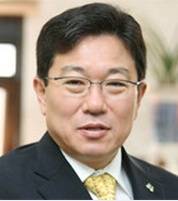 윤상직 산업통상자원부 장관
