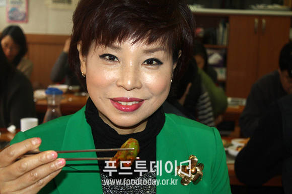가수 서윤아
