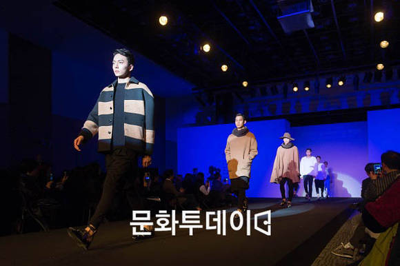 경기 니트콜라보패션쇼