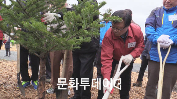 이완구 국무총리 참석 제70회 식목일 기념행사