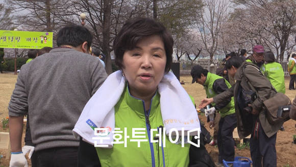 윤명희 국회의원