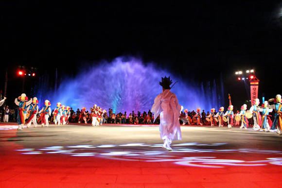 한여름밤의 한마당 예술공연개최 (전북 정읍시청 제공)