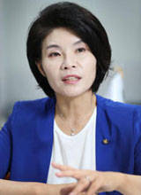 한정애 국회의원 (한정애 의원실 제공)