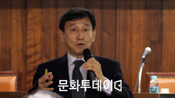 오상석 이화여대 교수