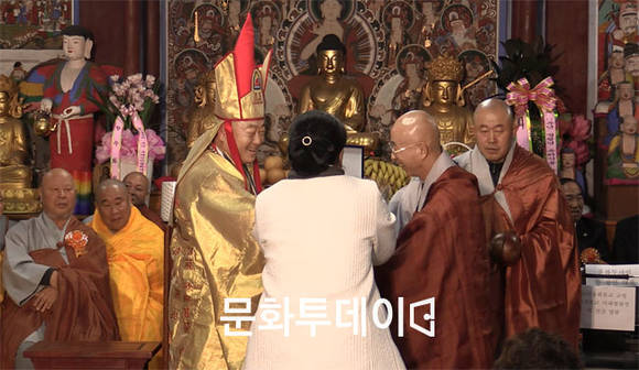 윤이병 법륜스님