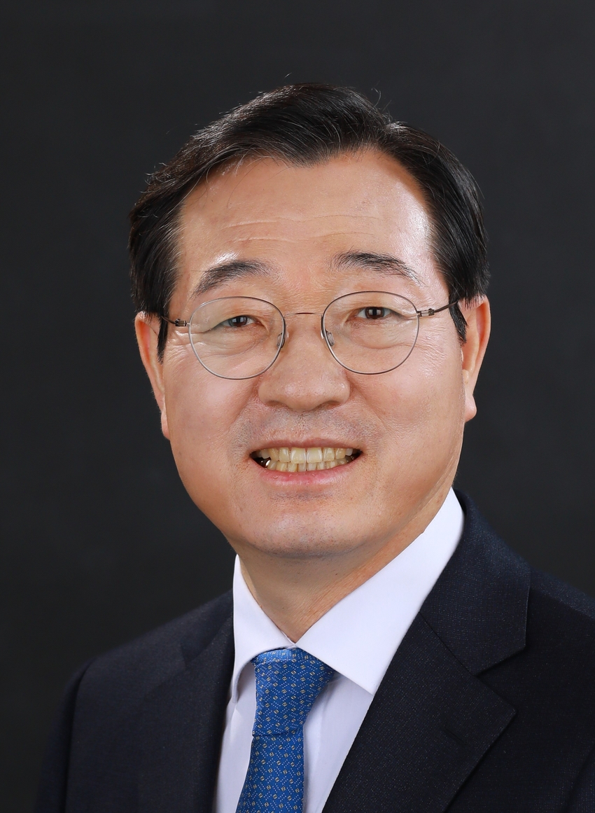 민홍철 위원장(더불어민주당‧경남 김해갑)