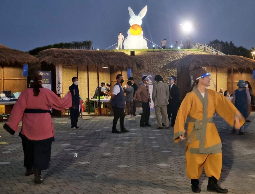 중주문화재단 야행 장면 (지난해)