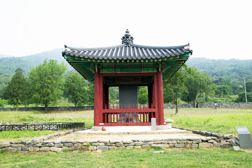 보령시 성주면에 있는 ‘보령 성주사지 대낭혜화상탑비(保寜 聖住寺址 大朗慧和尙塔碑) 전경