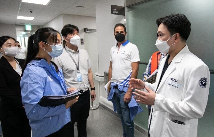 국제대학스포츠연맹(FISU) 기술점검 실사단이 선수촌 메인병원 점검으로 세종충남대병원을 방문했다.