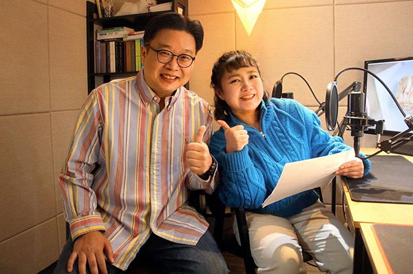 영상 제작 중인 서경덕 교수와 방송인 박나래.<br>
