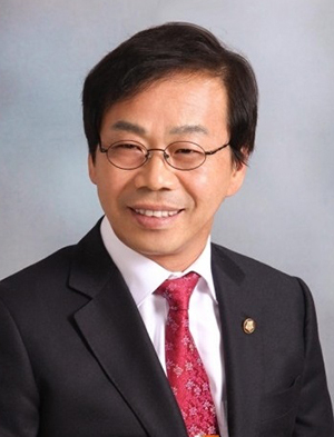 이완영 전 의원