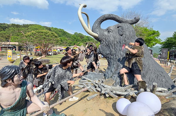 지난해 공주 석장리구석기축제 장면<br>
