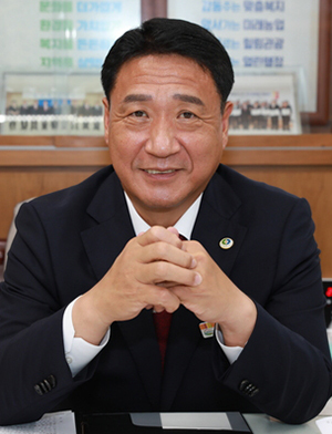 정영철 충북 영동군수