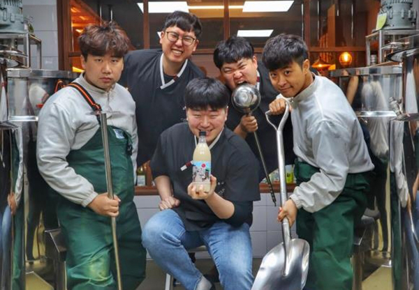 골목양조장 직원들<br>

