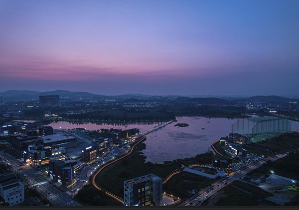 성성호수공원 야경<br>
