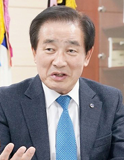 송기섭 진천군수