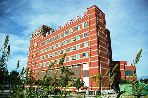덕산온천관광호텔<br>
