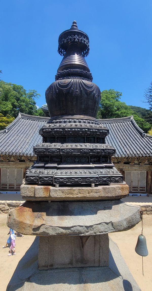 공주 마곡사 오층석탑 상륜부의 금동보탑