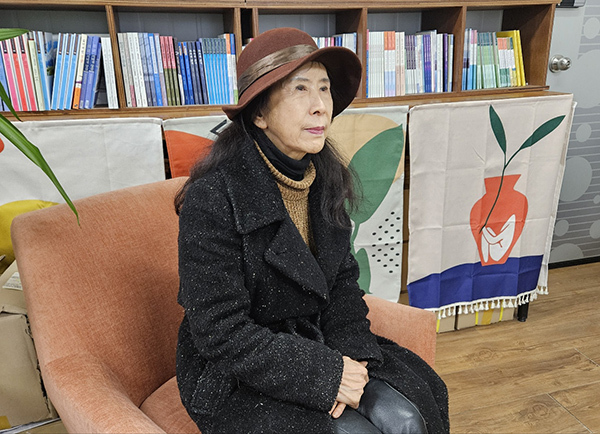안혜숙 작가