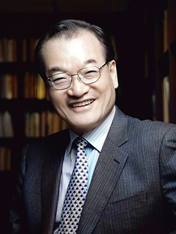 윤영달 크라운해태 회장