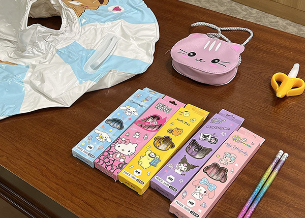 서울시가 중국 플랫폼 중심 해외 직구 상품 안전성 검사에서 유해물질 검출된 제품들<br>
