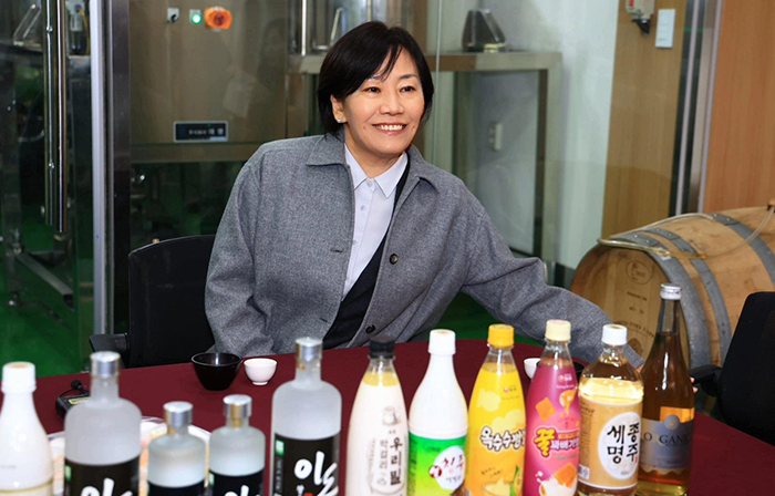 전통주 기업 찾은 송미령 농림축산식품부 장관<br>
