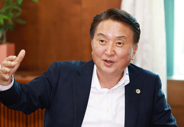 김영환 충북지사<br>
