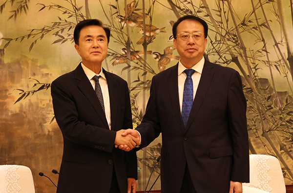 김태흠 충남지사(왼쪽)와 궁정 중국 상하이 시장<br>
