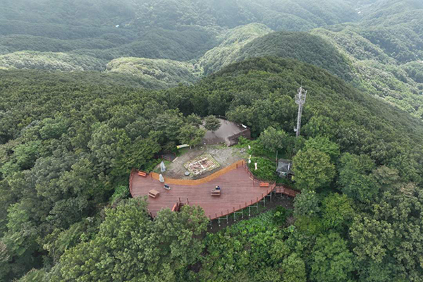 광덕산 정상 시민 휴식공간<br>
