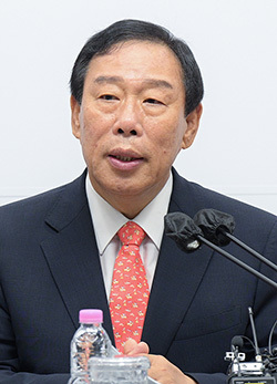 <strong>최민호 세종시장</strong>