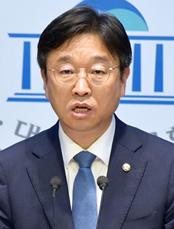 민주당 이용우 의원