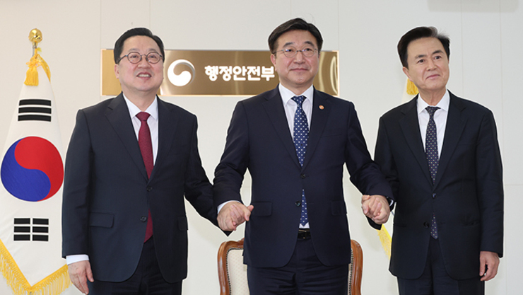 윤호중, 충남·대전 통합 간담회서 "선통합 후보완해야"