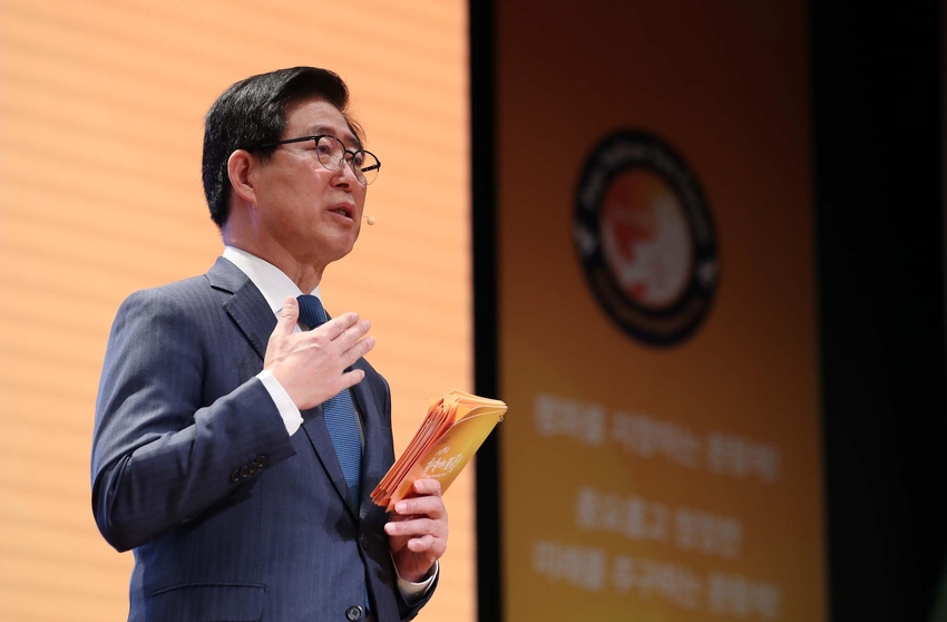 양 지사는 "당면한 3대 위기를 환 황해 파워의 긴밀한 협력을 통해 풀어나가자"고 역설했다.