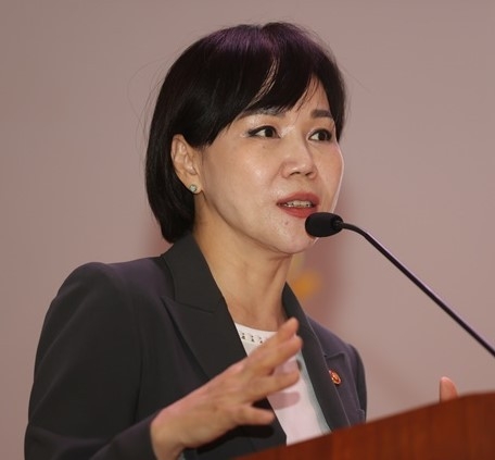 전현희 국민권익위원장